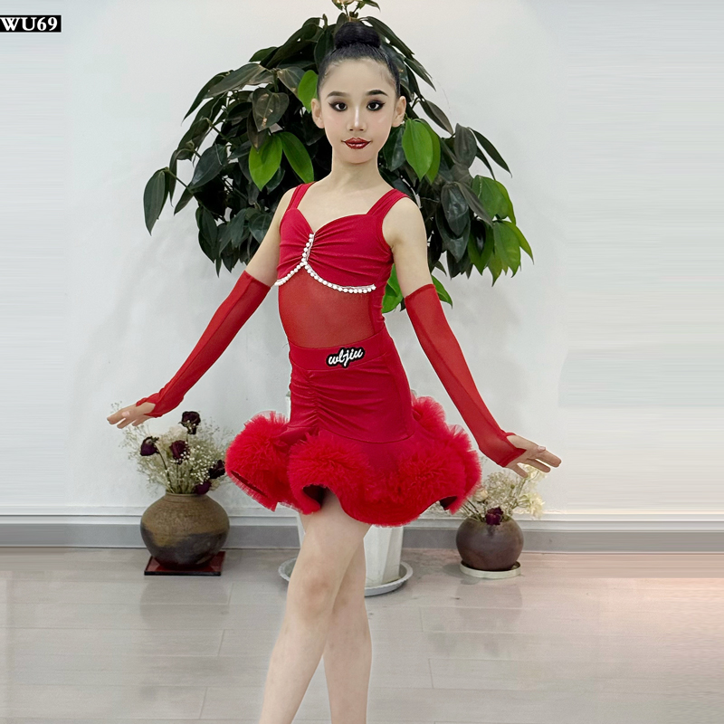 New LatinDance Performance Dre - Outdoor Sports Hall avis et prix